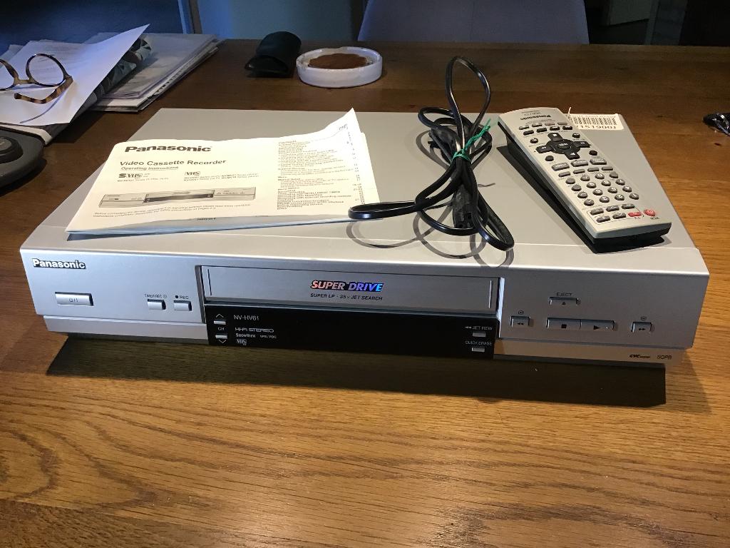 Videorecorder Panasonic NV-HV61EG, Ophalen, Zo goed als nieuw, VHS-speler of -recorder