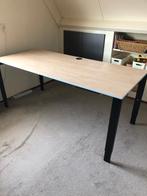 Te koop goed bureau.(z.g.a.n.)., Ophalen, Zo goed als nieuw