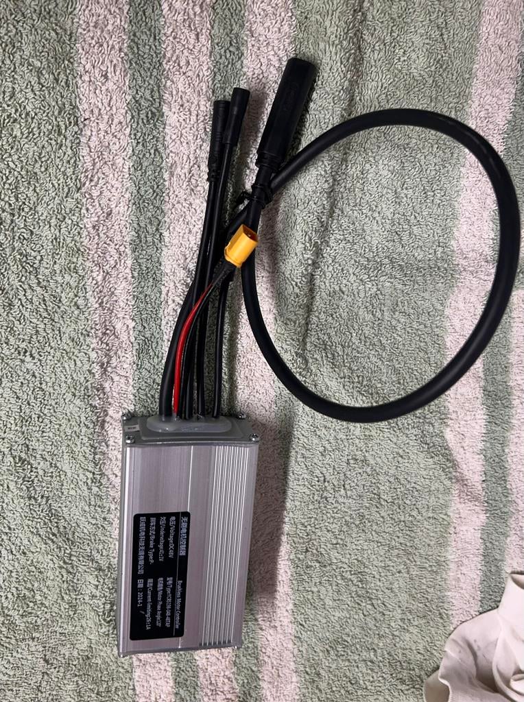 Fiido Titan controller, Ophalen, Nieuw