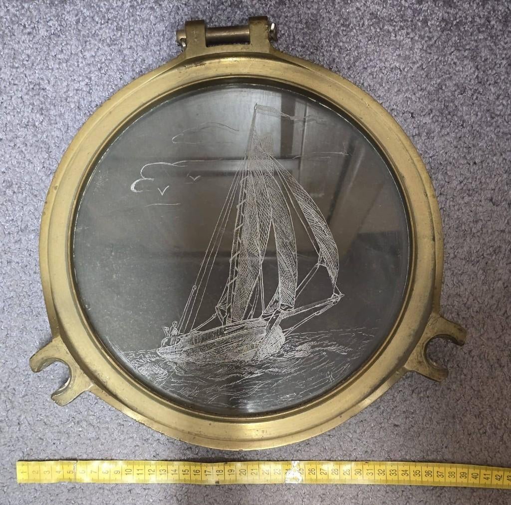 Patrijspoort met gegraveerd bootje, Watersport en Boten, Bootonderdelen, Gebruikt, Overige typen, Motorboot, Ophalen