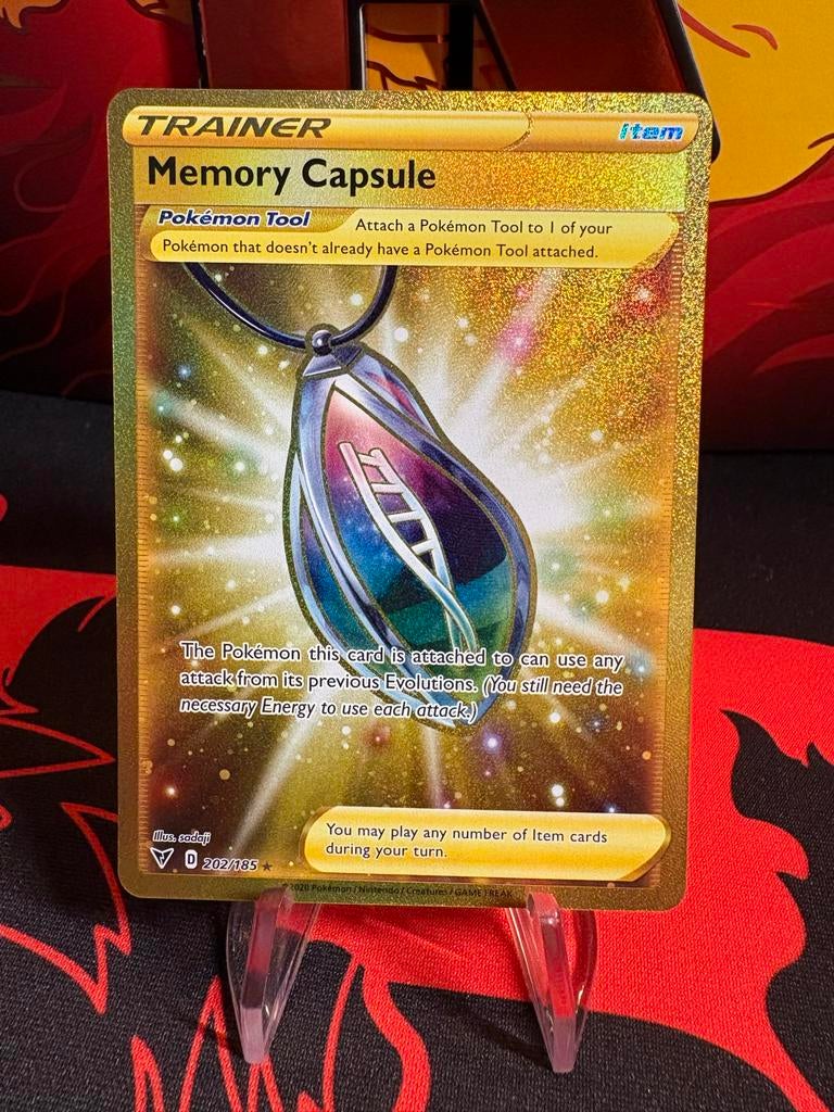 Pokémon TCG Memory Capsule Gold Secret Rare 202/185, Ophalen of Verzenden, Zo goed als nieuw, Losse kaart, Foil