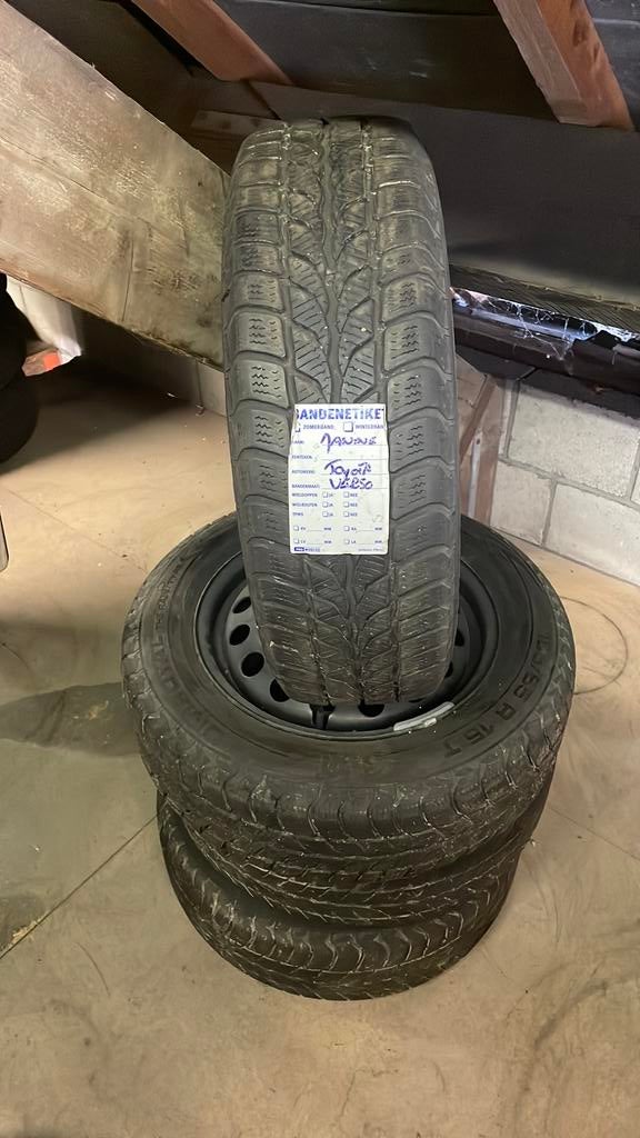 Winter banden op velg  185/65r15. 7.5 mm, Ophalen of Verzenden, Zo goed als nieuw