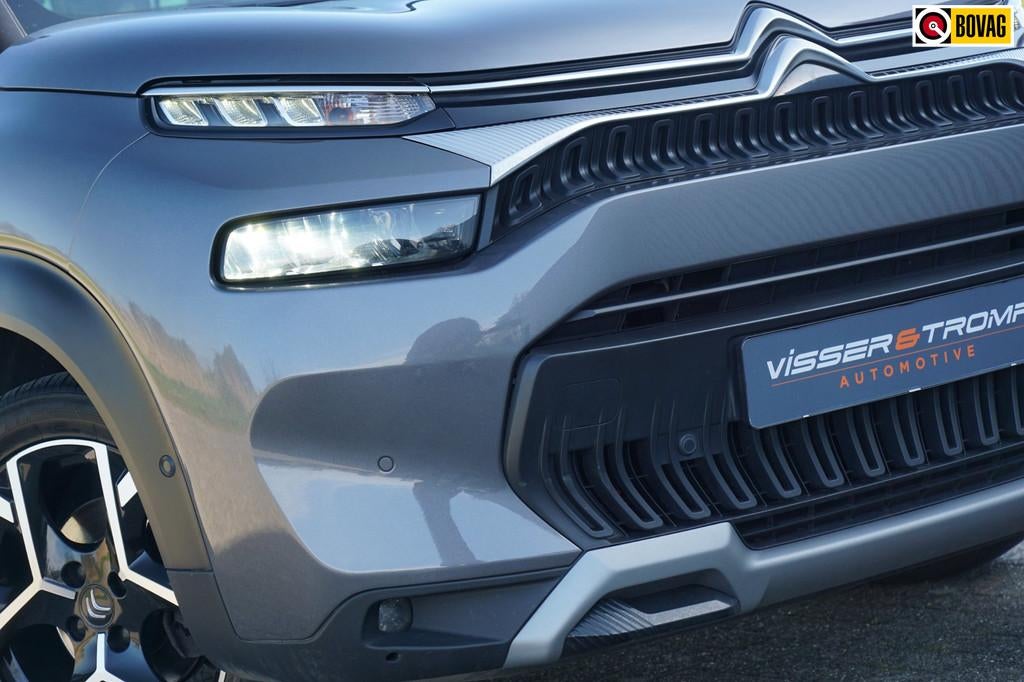 Citroen C3 AIRCROSS 1.2 PureTech Shine AUT | Khaki Grey | Le, Auto's, Citroën, 840 kg, Gebruikt, Euro 6, 1199 cc
