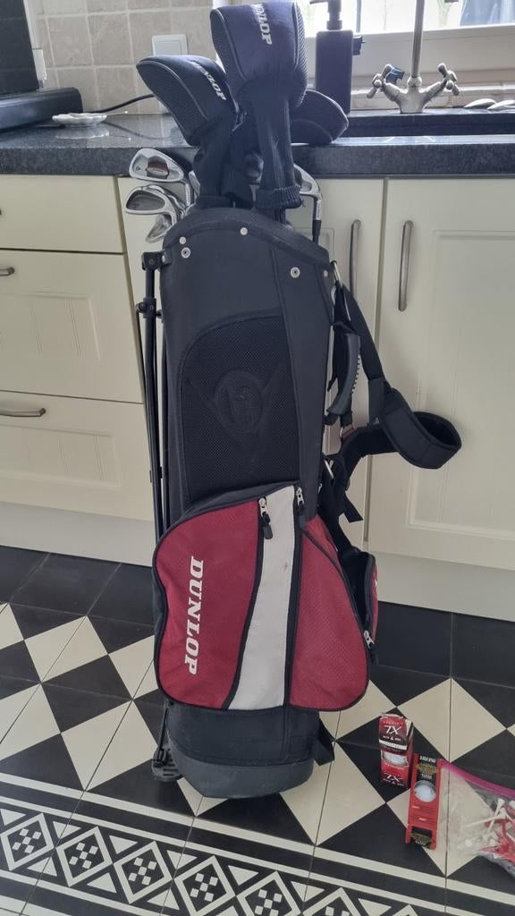Dunlop golftas met 12 golfclubs, Sport en Fitness, Golf, Gebruikt, Set, Overige merken, Ophalen