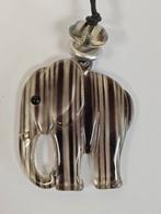 Ketting hanger, hanger. Olifant, lucite., Ophalen of Verzenden, Zo goed als nieuw, Overige materialen, Overige merken