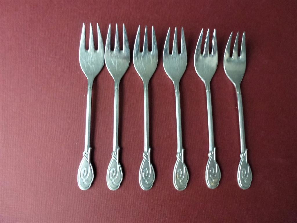 Art deco stijl 6 taart / gebakvorkjes g sola z model 40, Antiek en Kunst, Antiek | Bestek, Ophalen of Verzenden