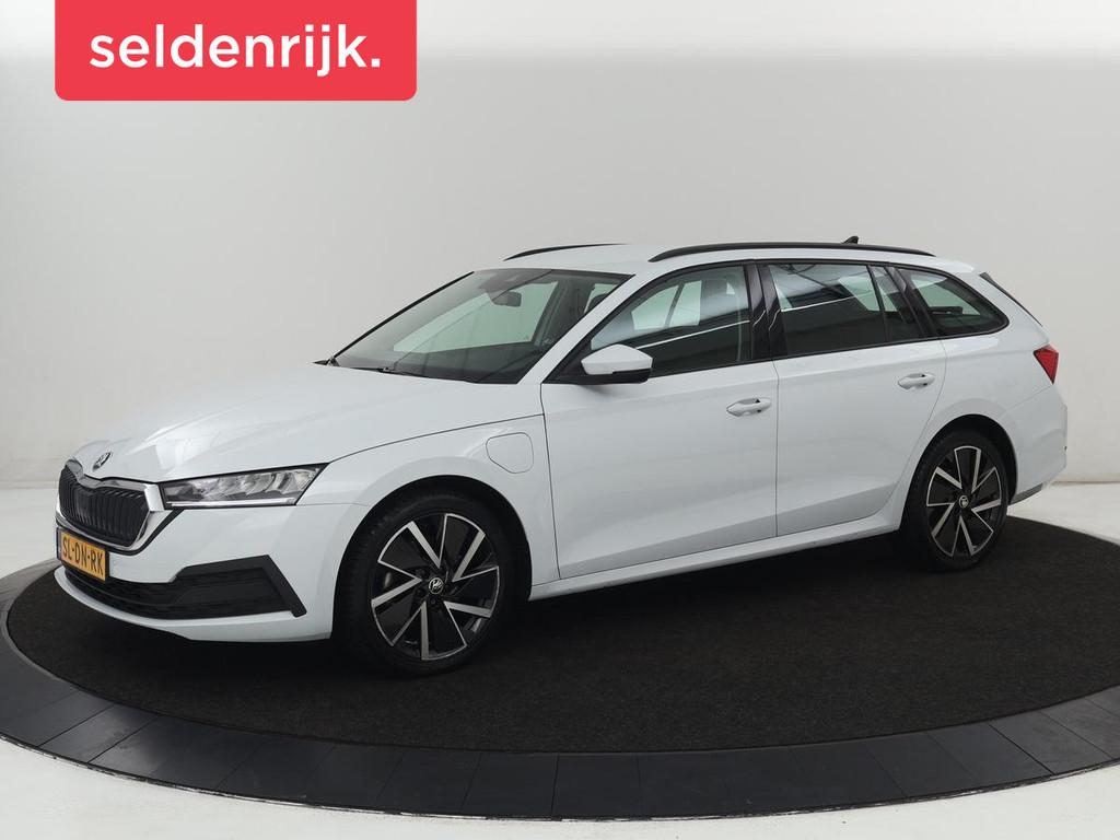 Skoda Octavia 1.4 TSI iV PHEV Business Edition | Adaptive cr, Stof, Gebruikt, Euro 6, 150 pk
