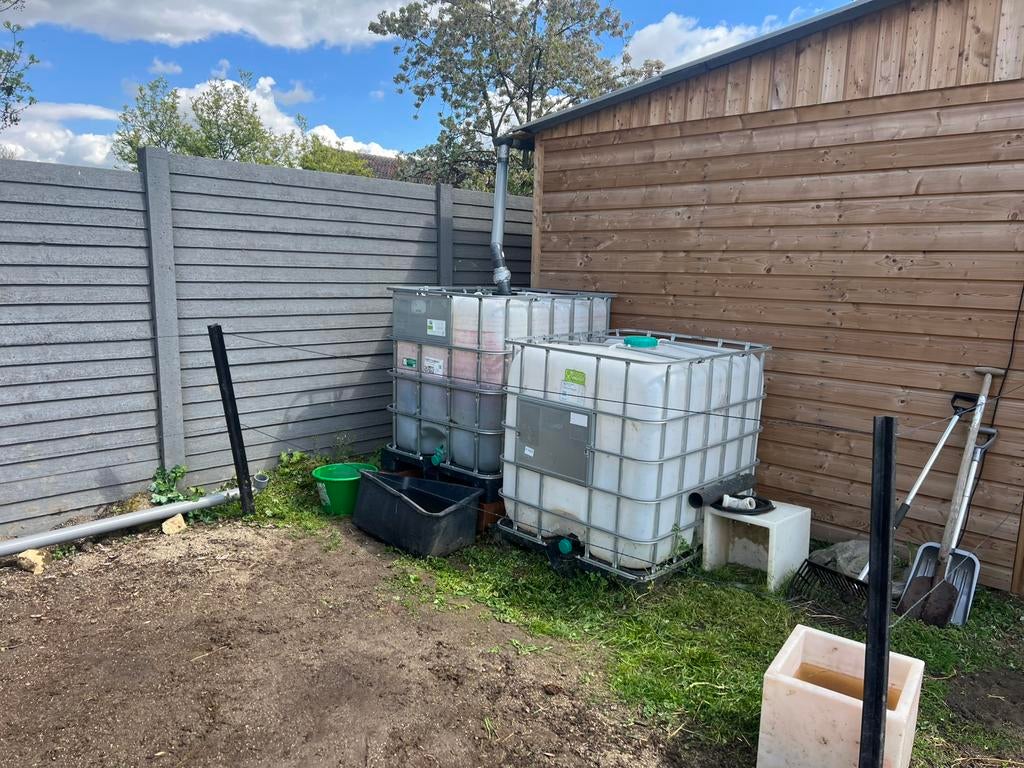 2x 1000L vaten te koop (kraantjes defect), 150 liter of meer, Ophalen of Verzenden, Zo goed als nieuw