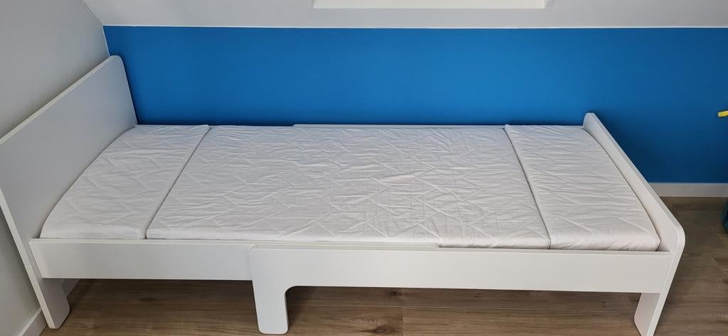 IKEA SLÄKT meegroeibed met matras - Wit, Gebruikt, 70 tot 85 cm, 180 cm of meer, Ophalen