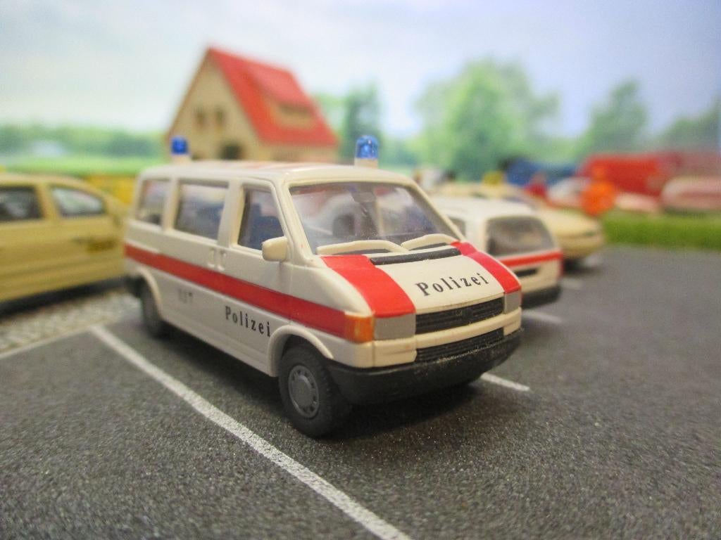 Volkswagen T4 Polizei Zwitserland Politie, Ophalen of Verzenden, Zo goed als nieuw, Bus of Vrachtwagen