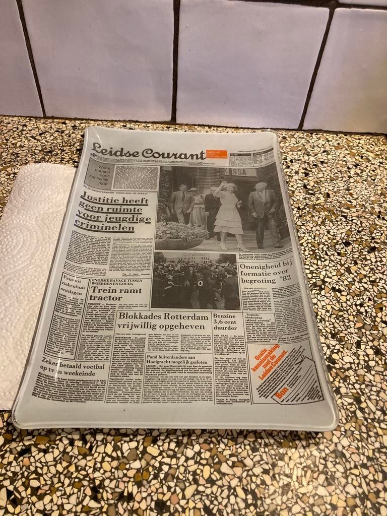 Glazen schaal krant, Ophalen of Verzenden