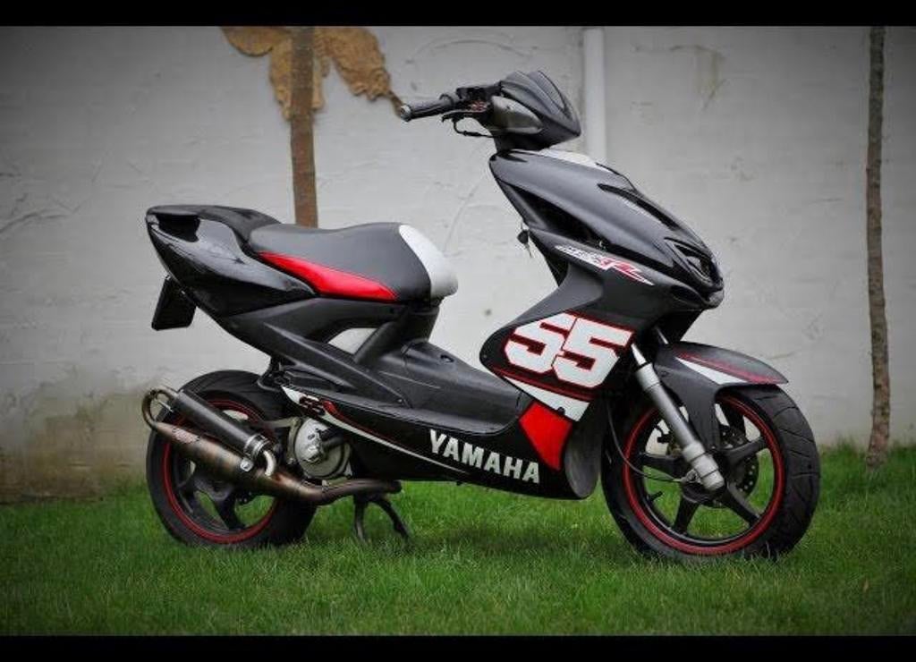 Gezocht yamaha aerox R sp55, Fietsen en Brommers, Scooters | Yamaha, Ophalen of Verzenden