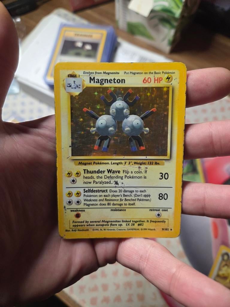Magneton 9/102 Holo Played 1999 Wotc, Ophalen of Verzenden, Gebruikt, Losse kaart, Foil