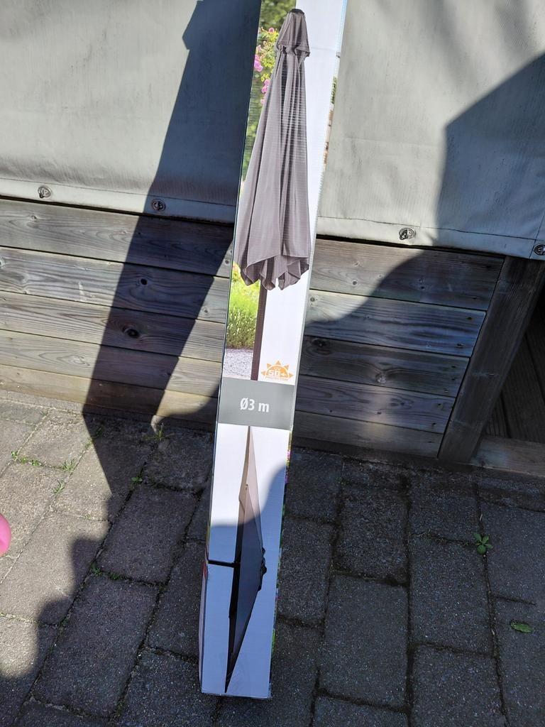 Nieuwe parasol 3 meter met UV50+ bescherming, Ophalen, Nieuw, 2 tot 3 meter, Stokparasol