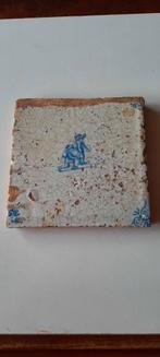 Antieke  tegel ,eind 17 de eeuw,knikkerende kinderen, Antiek en Kunst, Antiek | Wandborden en Tegels, Ophalen of Verzenden