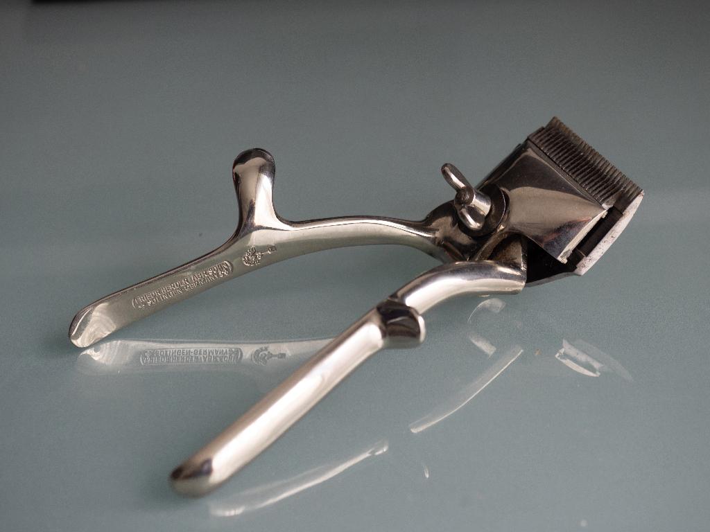 Handtondeuse Herder Solingen, Antiek en Kunst, Antiek | Gereedschap en Instrumenten, Ophalen of Verzenden