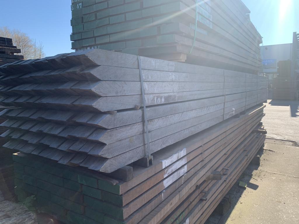 7x7 cm hardhout palen in diverse lengtes