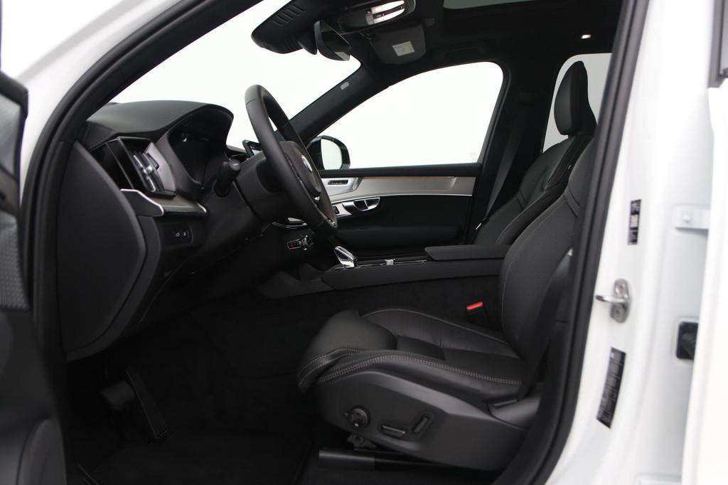 Volvo XC90 T8 Plug-in hybrid Ultra Black Edition | Luchtveri, Gebruikt, 4 cilinders, 1969 cc, 7 stoelen