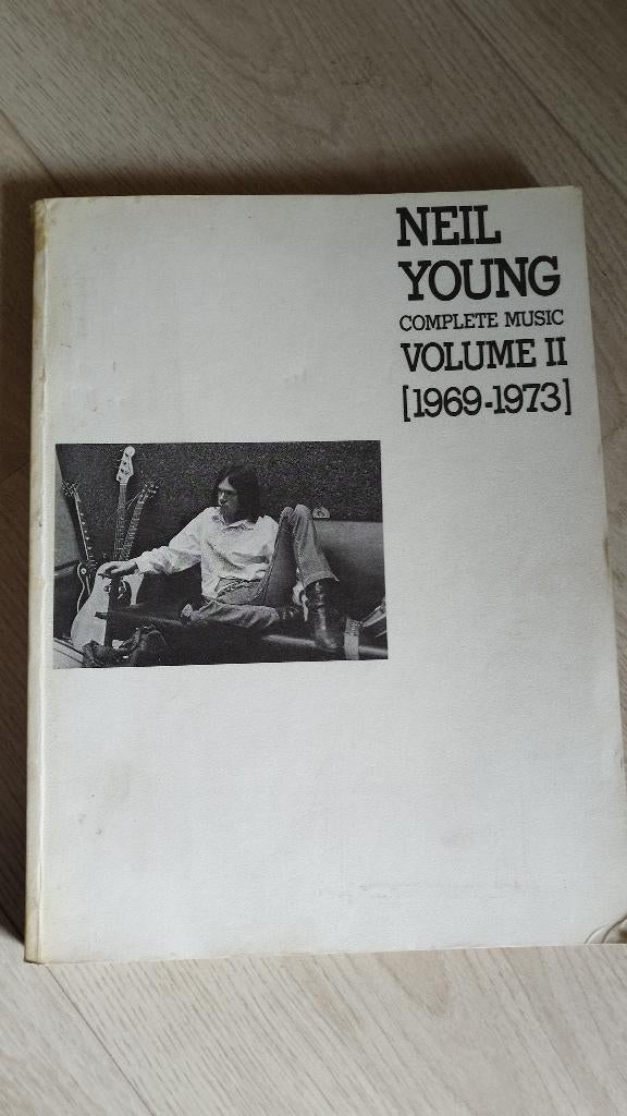 Neil Young bladmuziek, Muziek en Instrumenten, Bladmuziek, Ophalen of Verzenden, Gebruikt, Artiest of Componist, Rock en Metal