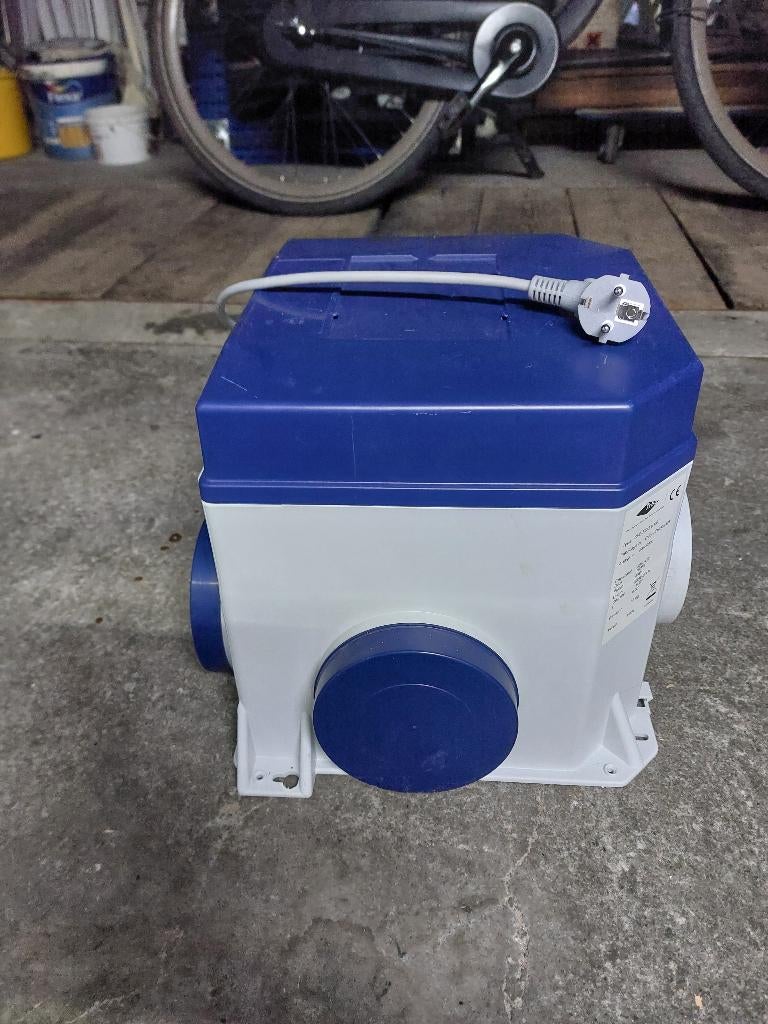 Itho centrale afzuigbox, Ophalen, Zo goed als nieuw, Afzuiger