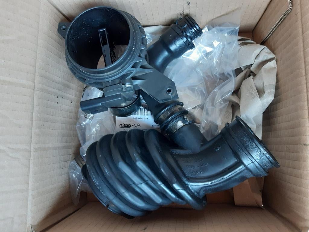 Luchtmassameter en inlaatbuis Volvo v50 1.6d, Auto-onderdelen, Ophalen of Verzenden, Volvo
