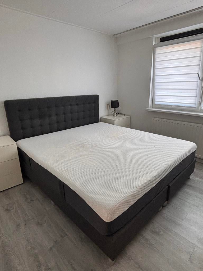 Antraciet Boxspring 180x200 met Emma matras - Zo goed als ni, Ophalen, Tweepersoons, Zo goed als nieuw, 180 cm