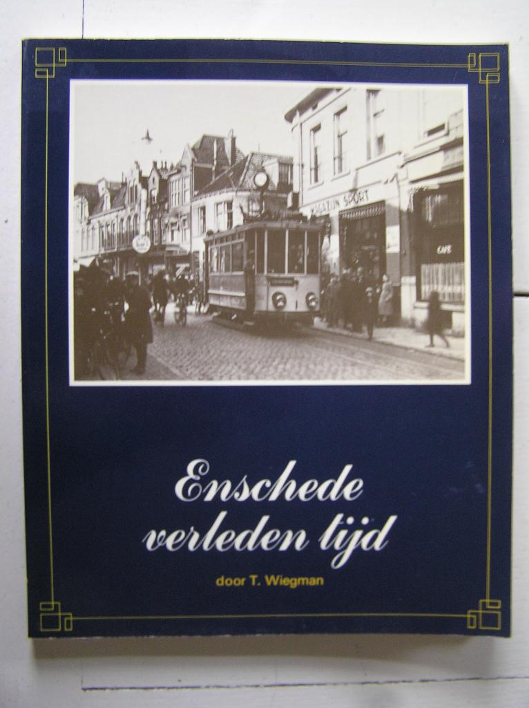 Enschede verleden tijd., Ophalen of Verzenden, Gelezen