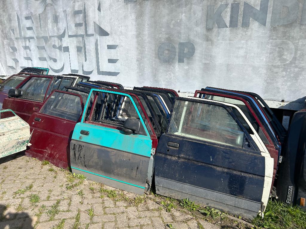 Diverse Carrosserie delen Daihatsu Feroza, Daihatsu, Deur, Links, Ophalen of Verzenden