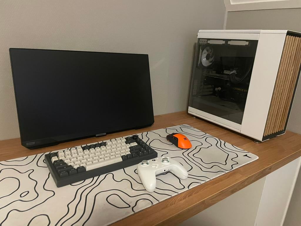 Gaming setup, pc toetsenbord muis monitor mic controller, 32 GB, Virtual Reality, Zo goed als nieuw, SSD