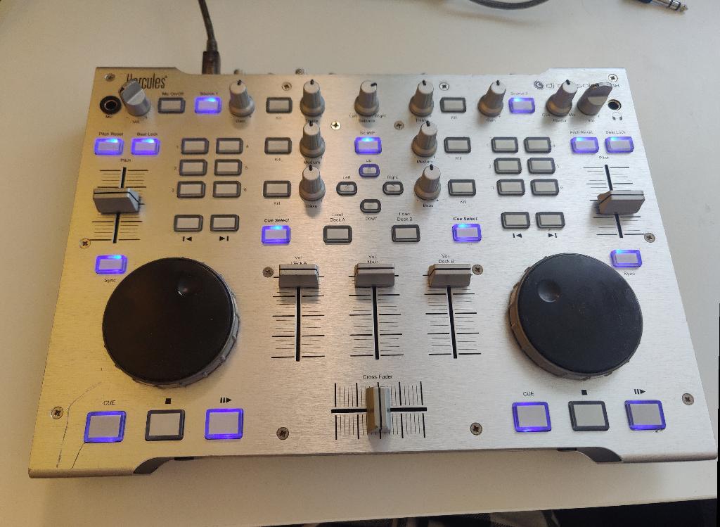 Hercules DJ Console RMX, Muziek en Instrumenten, Dj-sets en Draaitafels, Ophalen, Gebruikt, Dj-set, Overige merken