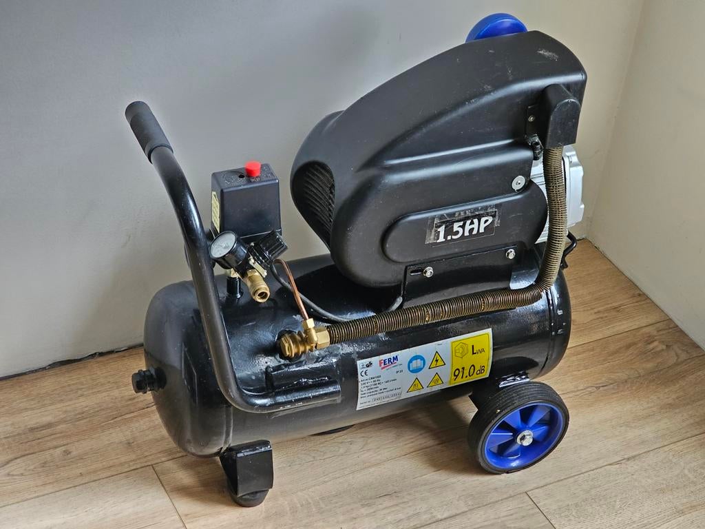 Ferm compressor 24L, Doe-het-zelf en Verbouw, Minder dan 25 liter, Ophalen of Verzenden, Minder dan 200 liter/min