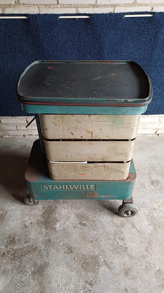 Stahlwille Rollmaster gereedschapswagen jaren '60, Ophalen