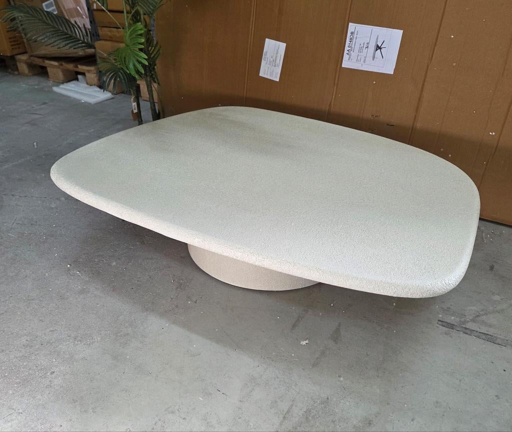 Organische Salontafel Elements Microcement van Ethnicraft, Ophalen