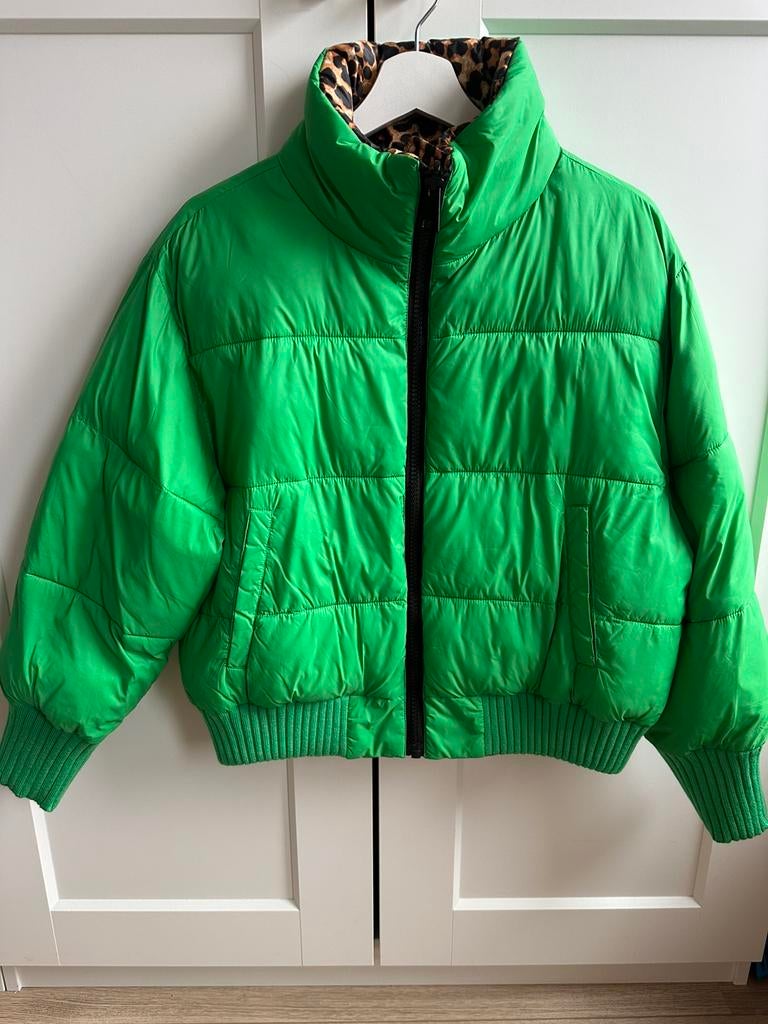 Winterjas -Reversible- Groen, panter - Essentiel Antwerp - S, Ophalen of Verzenden, Zo goed als nieuw, Maat 36 (S), Jack