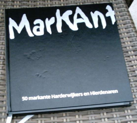 50 markante Harderwijkers en Hierdenaren.ISBN 9789077571071, Boeken, Geschiedenis | Stad en Regio, Zo goed als nieuw, Ophalen of Verzenden