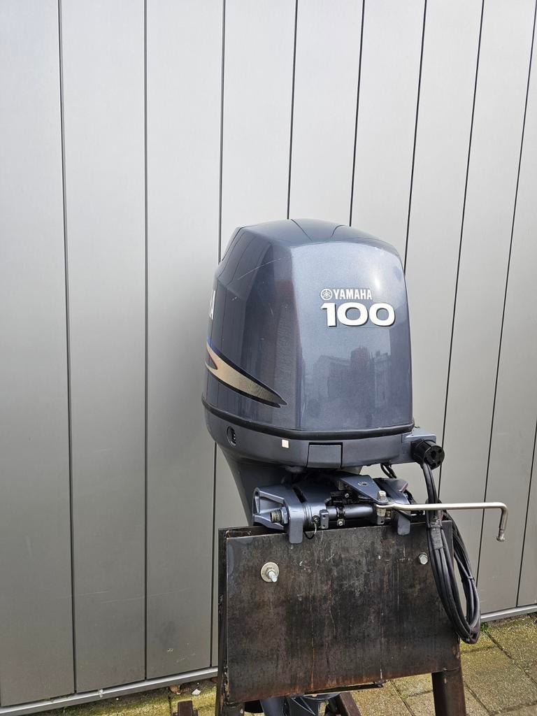 YAMAHA 100 pk 4TAKT LANGSTAART POWERTRIM NETTE STAAT, Watersport en Boten, Buiten- en Binnenboordmotoren, Ophalen, Gebruikt, Viertaktmotor