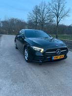 Mercedes-Benz A-Klasse A 250 e AMG 218pk 8G-DCT 2022 Zwart, Auto's, 160 pk, Alcantara, Zwart, Plug-in hybride