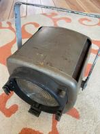 Theaterlamp fresnel, Ophalen, Gebruikt