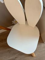 Petit Amélie kinder tafel met 2 stoeltjes, Kinderen en Baby's, Kinderkamer | Tafels en Stoelen, Ophalen, Zo goed als nieuw, Tafel(s) en Stoel(en)