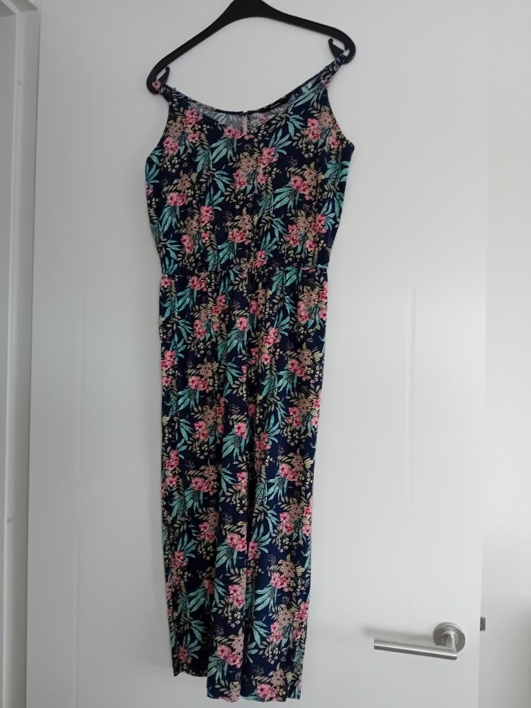 Mooie jumpsuit, maat M, Kleding | Dames, Jumpsuits, Ophalen of Verzenden, Zo goed als nieuw, Maat 38/40 (M), Overige kleuren