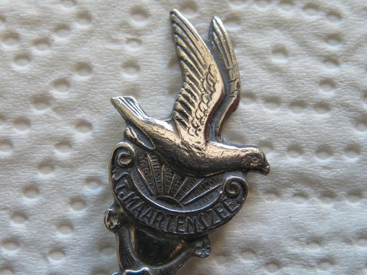 Verzilverd Lepeltje Sint Maartenszee afbeelding Zeemeeuw, Verzamelen, Porselein, Kristal en Bestek, Gebruikt, Bestek, Overige materialen