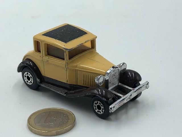 Model A Ford Beige, Matchbox SuperFast by Lesney, Hobby en Vrije tijd, Modelauto's | Overige schalen, Gebruikt, Auto, Ophalen of Verzenden