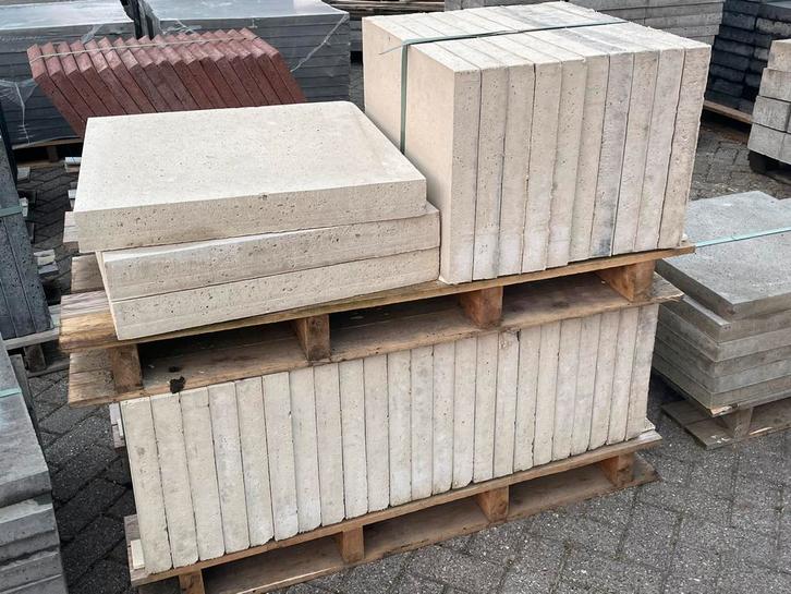 33 stuks Oud Hollandse tegel 60x40x5cm Creme RESTPARTIJ, Tuin en Terras, Tegels en Klinkers, Nieuw, Terrastegels, Beton, Ophalen