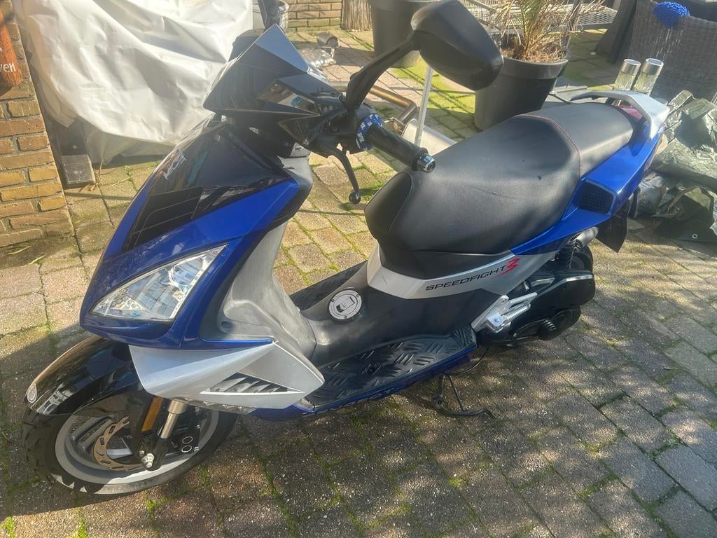Speedfight 3, Fietsen en Brommers, Scooters | Peugeot, Ophalen, Zo goed als nieuw, Benzine, Speedfight