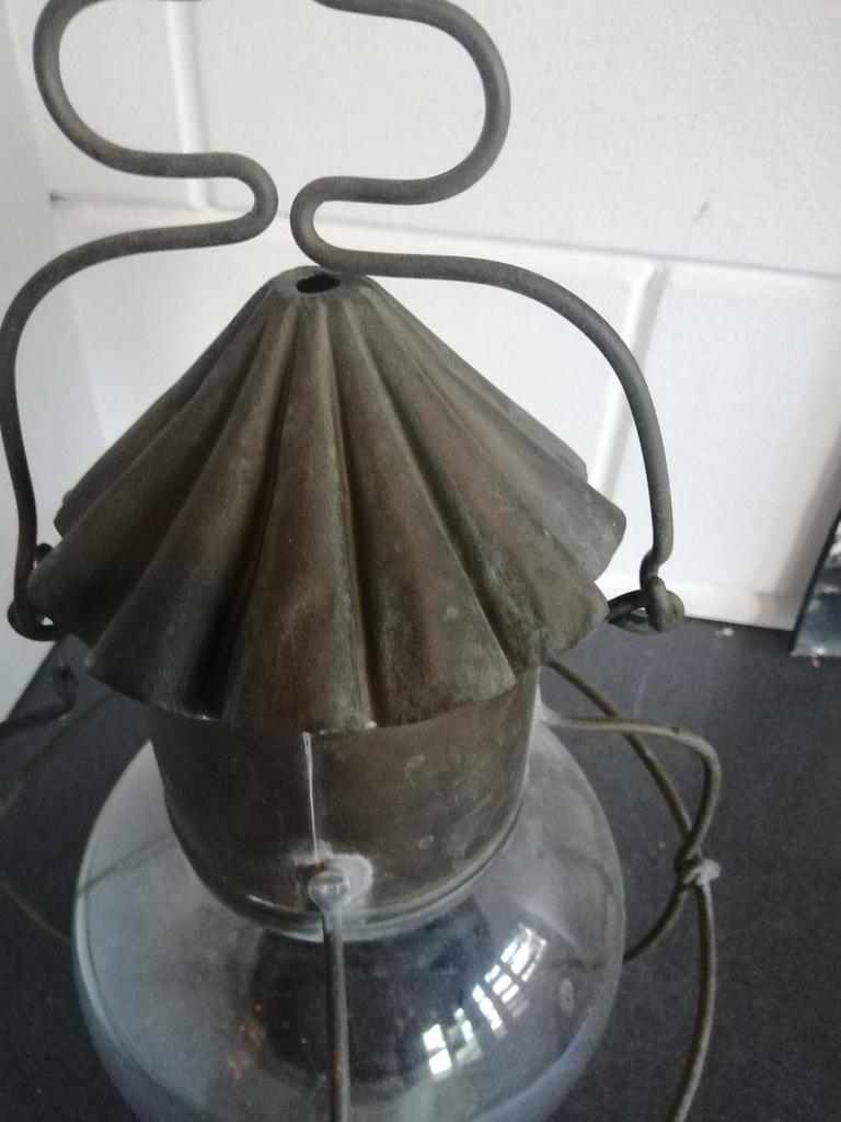 ZEER OUDE SCHEEPS LAMP 40 CM HOOGTE VINTAGE STAAT., Gebruikt, Gebruiksvoorwerp, Motorboot of Zeilboot, Ophalen of Verzenden