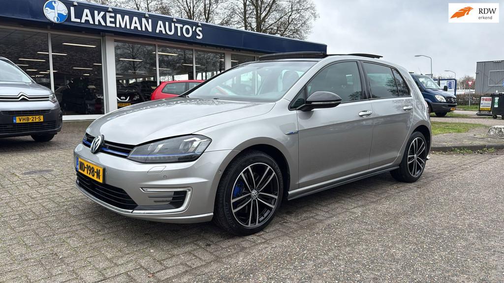 Volkswagen Golf 1.4 TSI GTE Connected Greyline NAVI PANO AUT, 8 kWh, Gebruikt, Euro 6, 4 cilinders