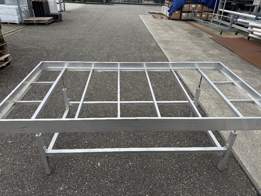 kweektafels, Tuin en Terras, Kweekspullen, Ophalen, Zo goed als nieuw, Kweektafel