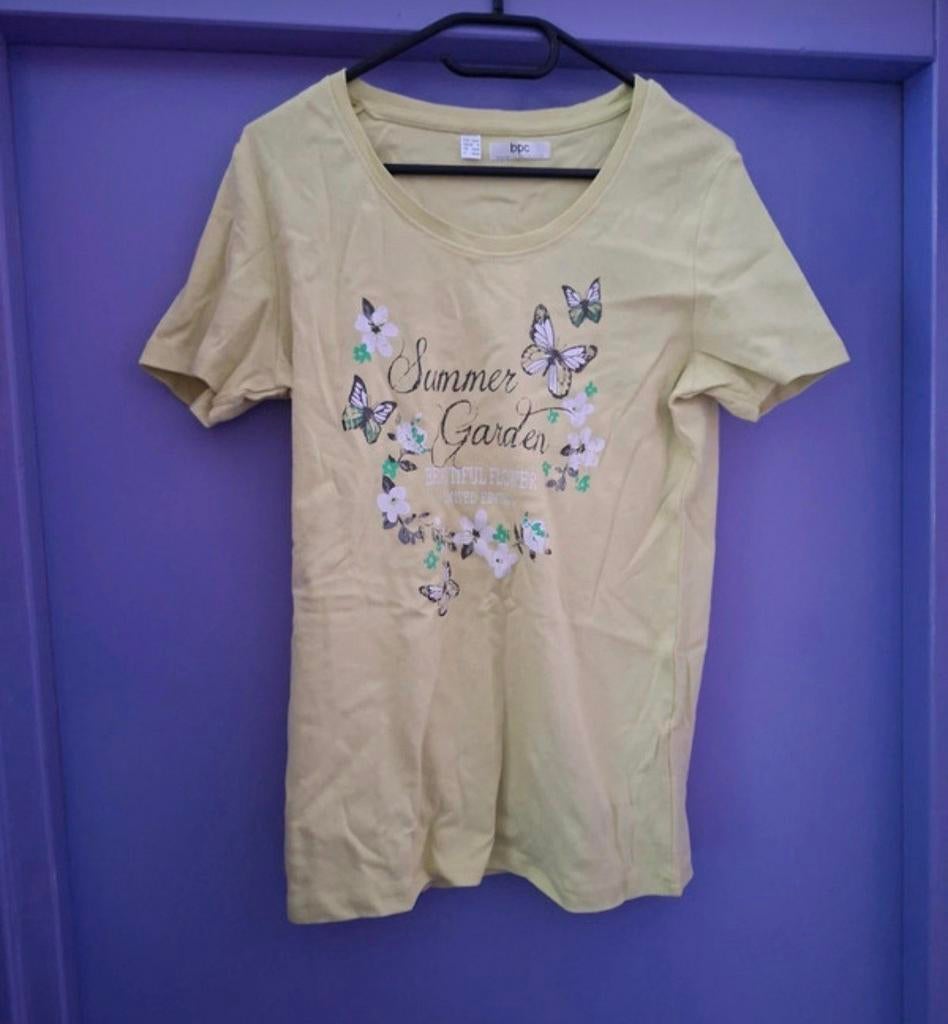 Dames shirt, Kleding | Dames, T-shirts, Ophalen of Verzenden, Zo goed als nieuw, Maat 38/40 (M), Korte mouw