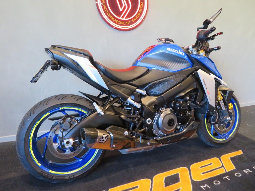 Suzuki GSX-S 1000 GSXS HISTORIE AKRAPOVIC! (bj 2021), Motoren, Bedrijf, 1000 cc, Naked bike