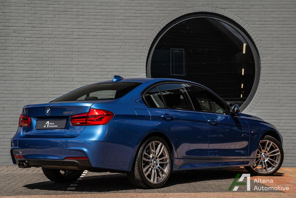 BMW 3-serie 320i Corporate Lease Executive M sport, 19 inch, Auto's, Automaat, Achterwielaandrijving, 4 cilinders, Blauw